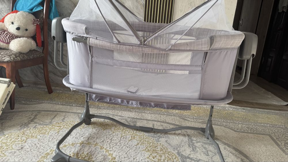 Манеж кровать качеля