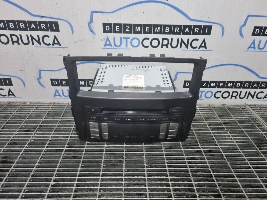 Cd player Mitsubishi Shogun Pajero 2006 - 2011 (1096) 8701A113