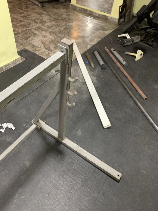 Фитнес стойка за чукчета/гребане