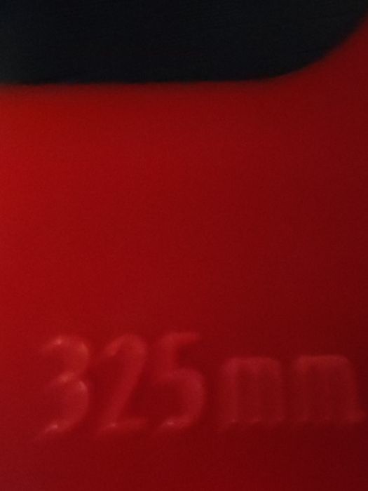 Продавам състезателни ски обувки Атомик