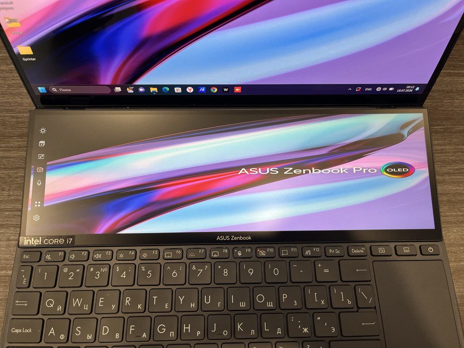 Asus zenbook pro 14 duo oled