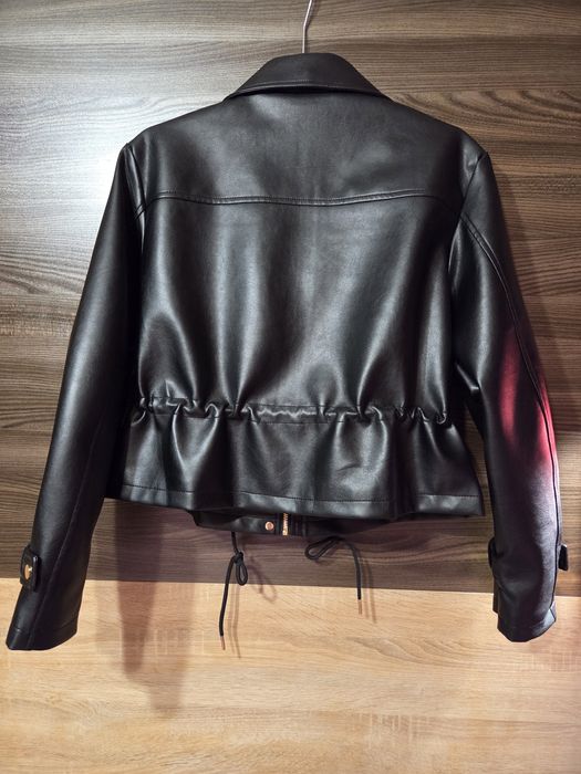 Атрактивно кожено яке