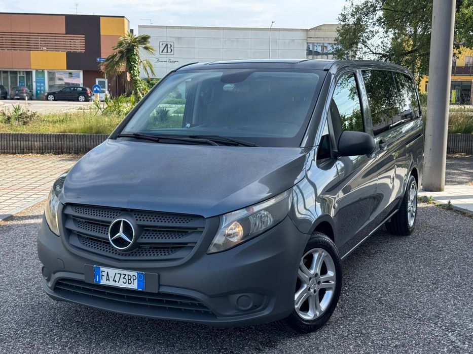 Mercedes Vito 114 Cdi 9 locuri   An 2015