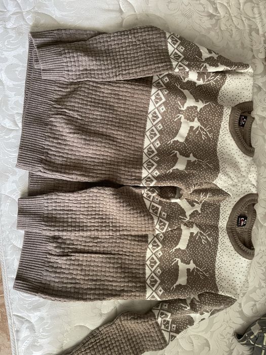 Продам 3 кофты доя фотосессии