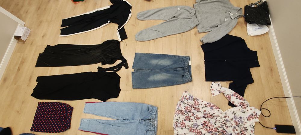 Продам За все 10000тг