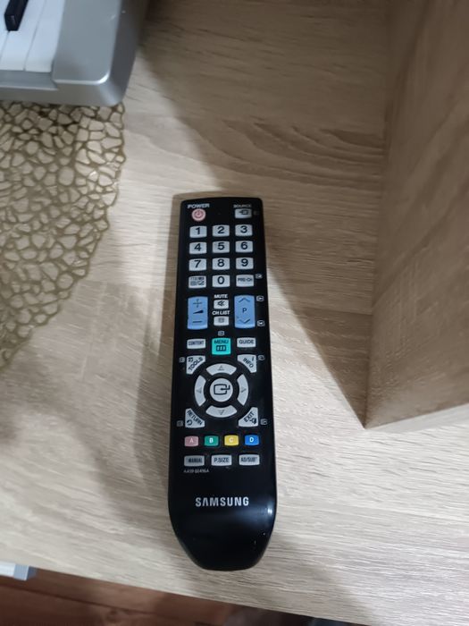 Продам телевизор Самсунг