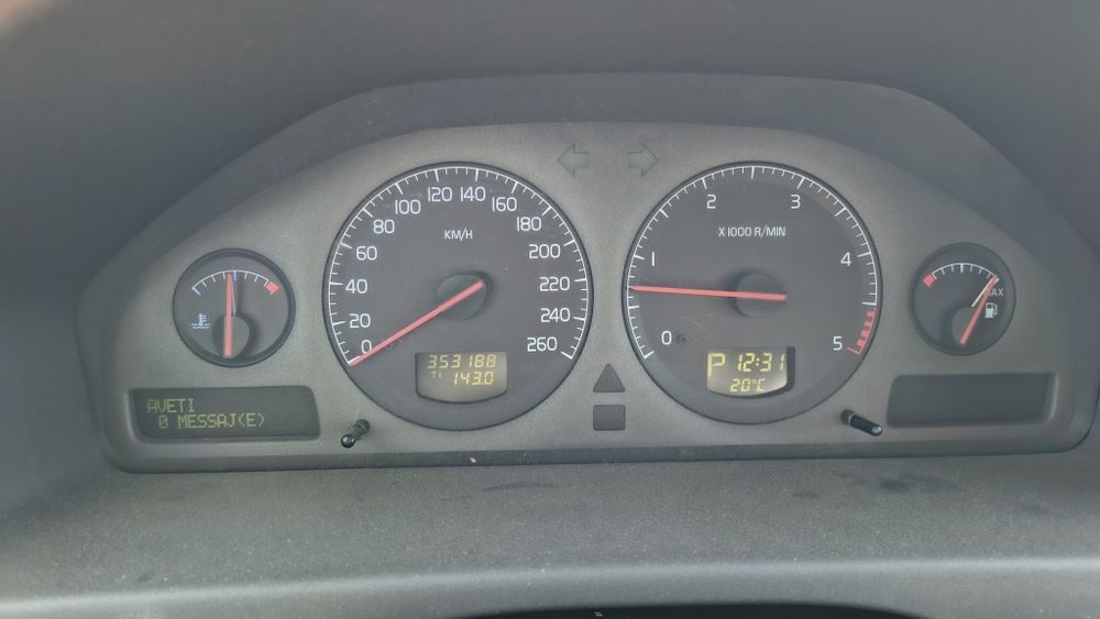 Volvo V70 2003 2.4 D5 automat
