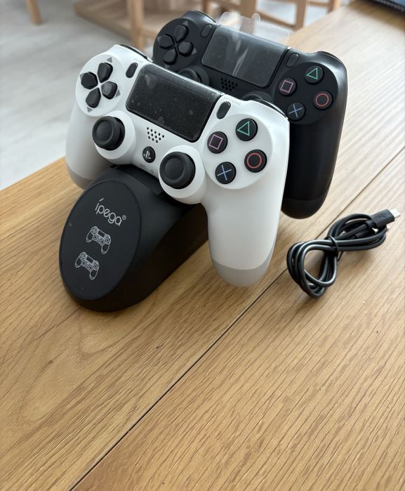 Джойстик Sony PlayStation 4 чисто нов