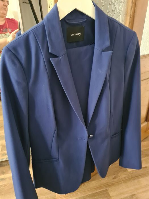 Costum busines  Orsay