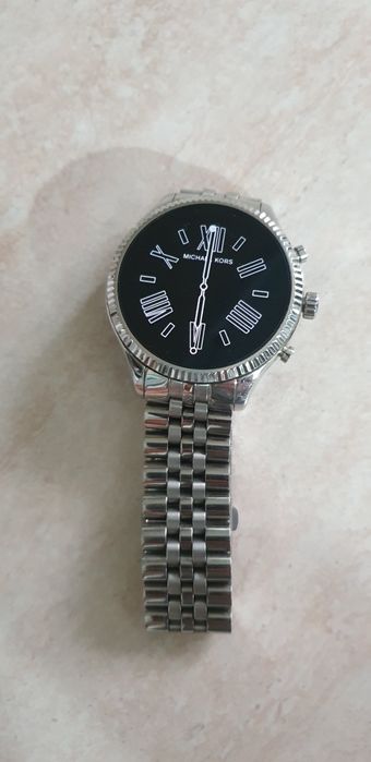 Ceas Michael Kors Acces Model DW10M1