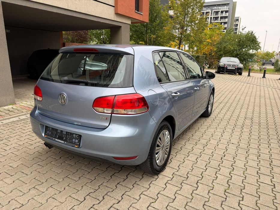 VOLKSWAGEN Golf 2011 — imagine 3