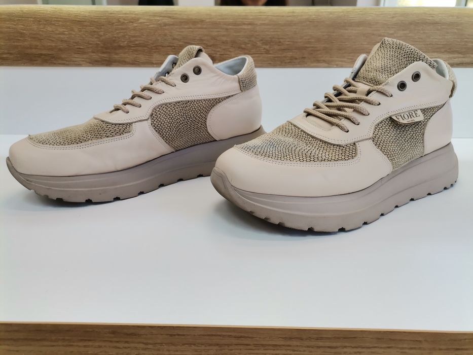 Маратонки от естествена кожа