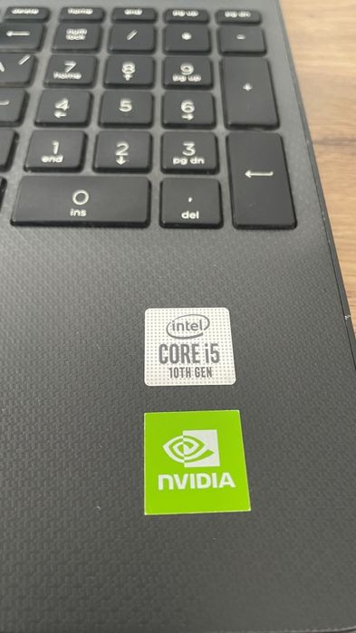 Noutbuk i5/10 8GB+ 240SSD 2GB Nvidia FullHD