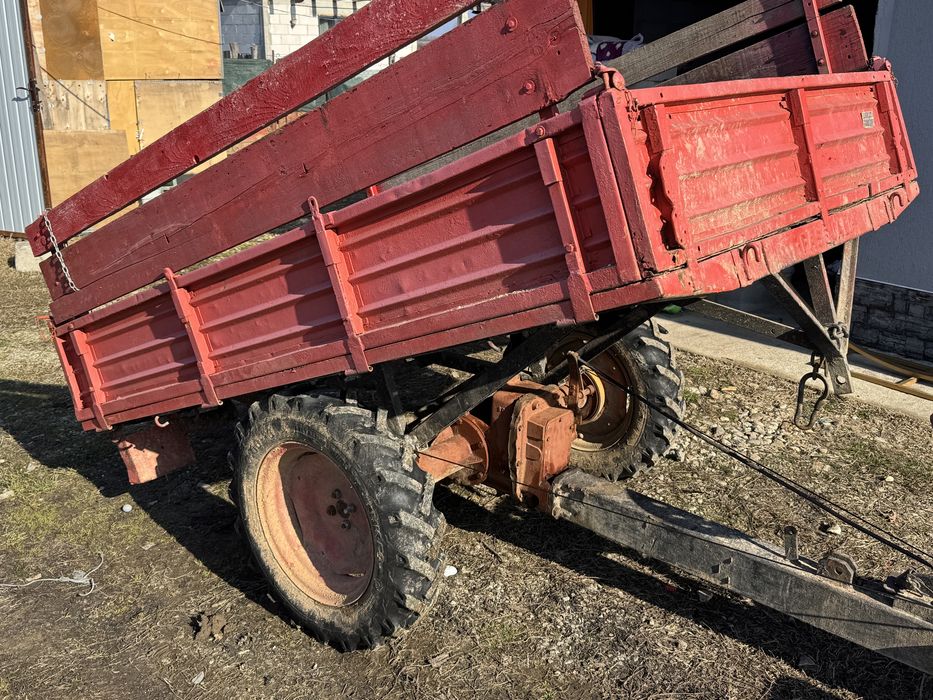 Vand sau schimb cu atv 4x4