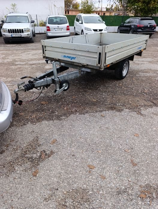 Ремарке за автомобил