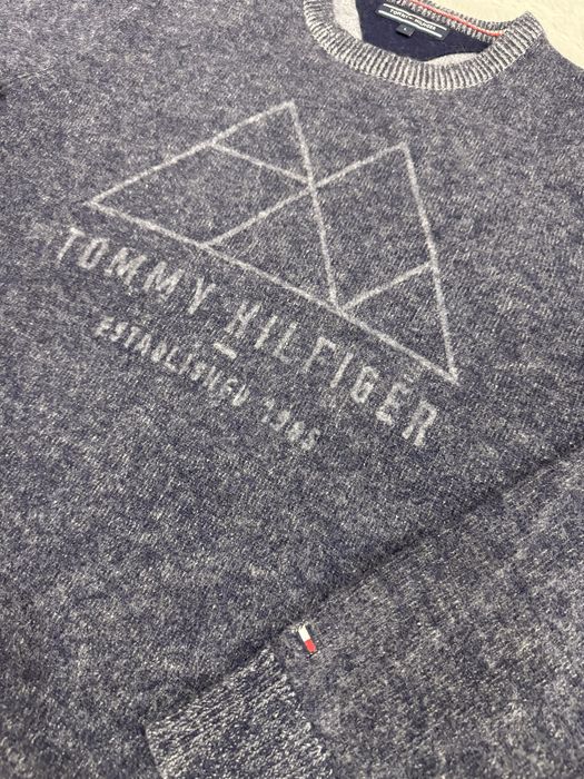 Мъжки вълнен пуловер TOMMY HILFIGER . Размер L