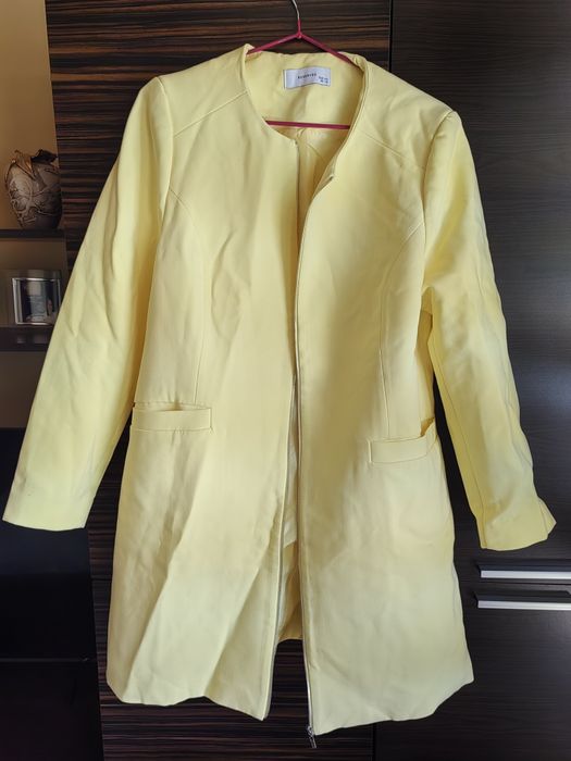 Дамско палто с цип