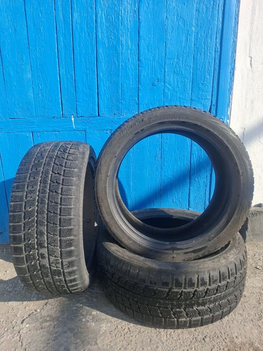 Продам зимние б/у шины