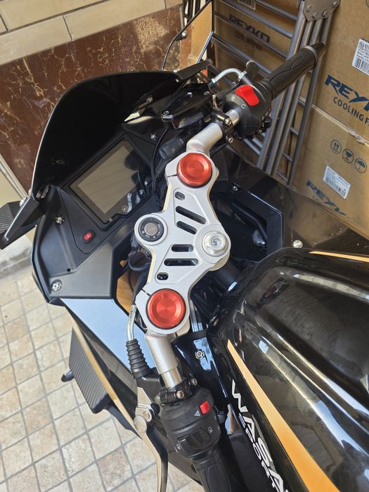 Moto 400 kub yangi 54 km yurgan 2025