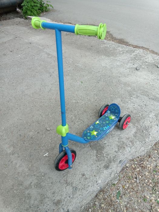 Продаю самокат детский