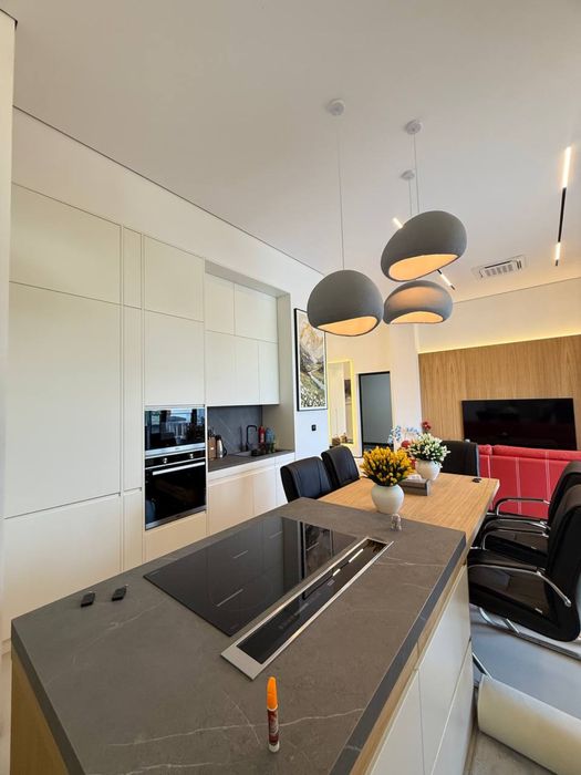 Жк Ташкент Сити! С Терассой 1000м2! Сдается 3х-ком квартира!