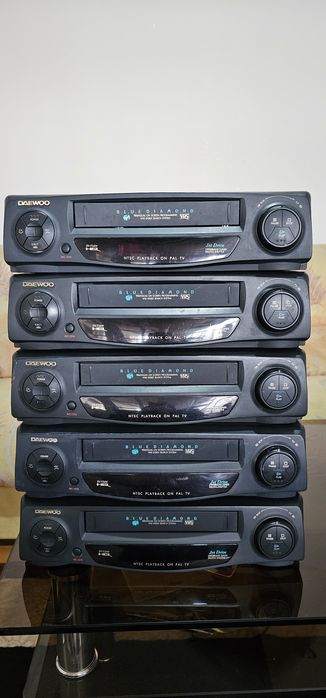 Video magnitafon Daewoo sotiladi 150000 ming