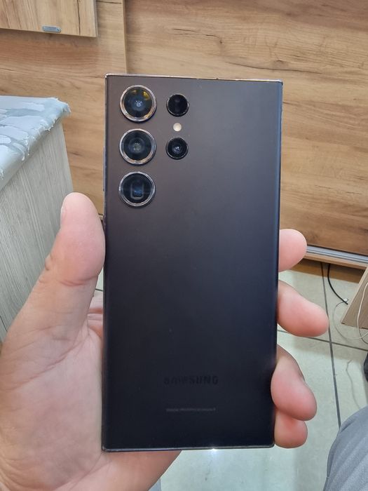 Samsung S23 Ultra vetnam 2 simlik  srochno arzonva bervoraman.