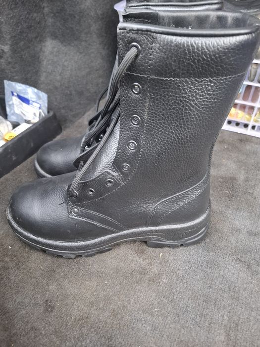 Продам срочно летний берцы