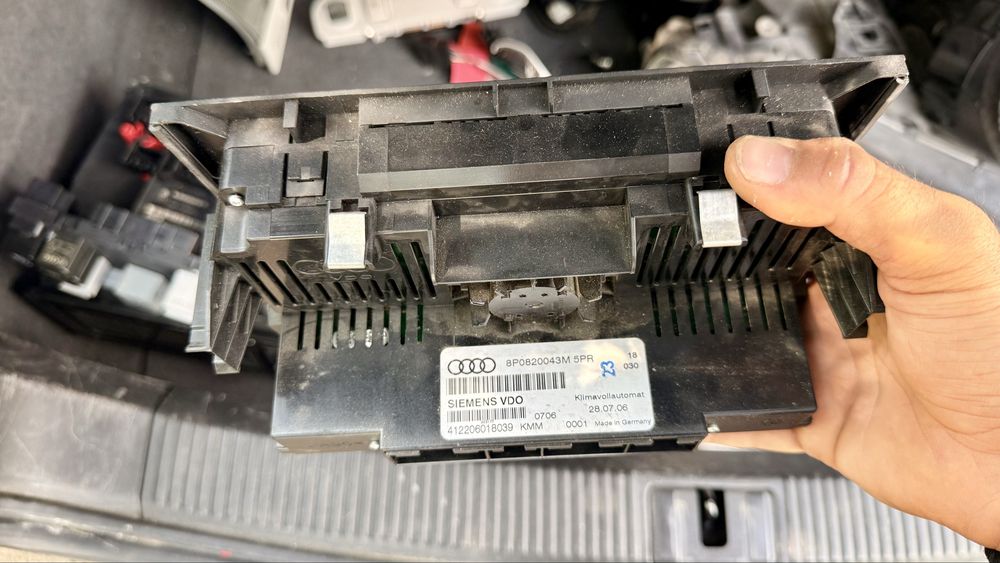 На ЧАСТИ !!! Audi A3 8P