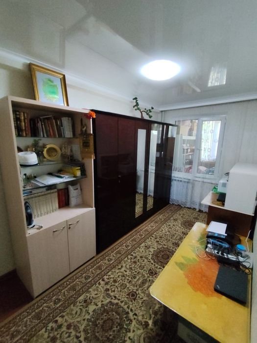 Продается 4 комнатная квартира