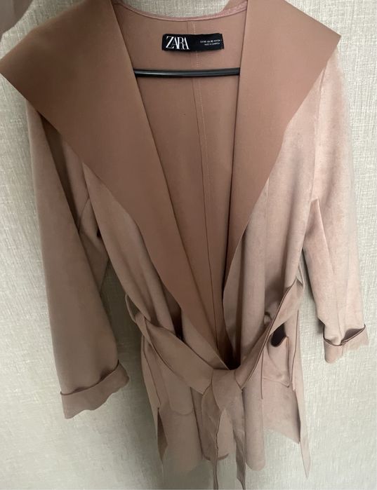 Дамски сака и шлифери