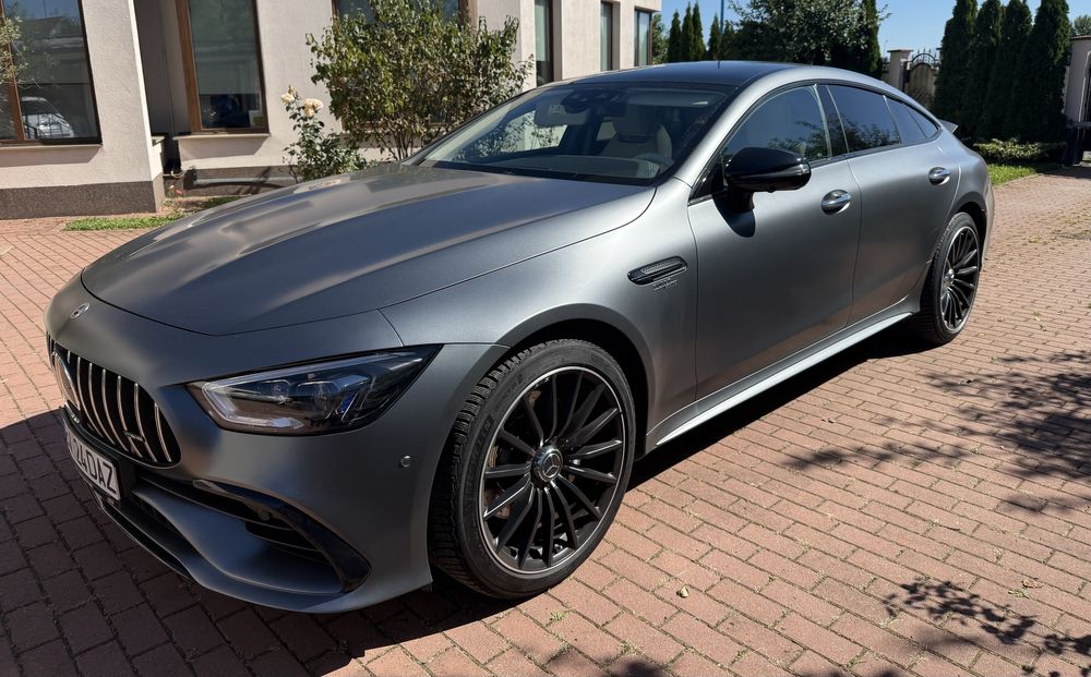 Mercedes-Benz AMG GT 53 4MATIC+ 3.0L 435 Cp