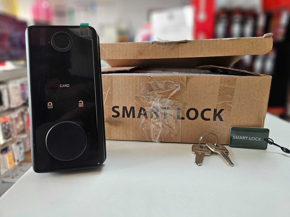 Smart брава с пръстов отпечатък/карта/ключ