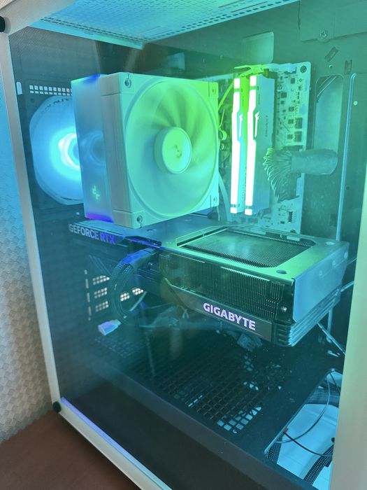 Продам мощный игровой компьютер