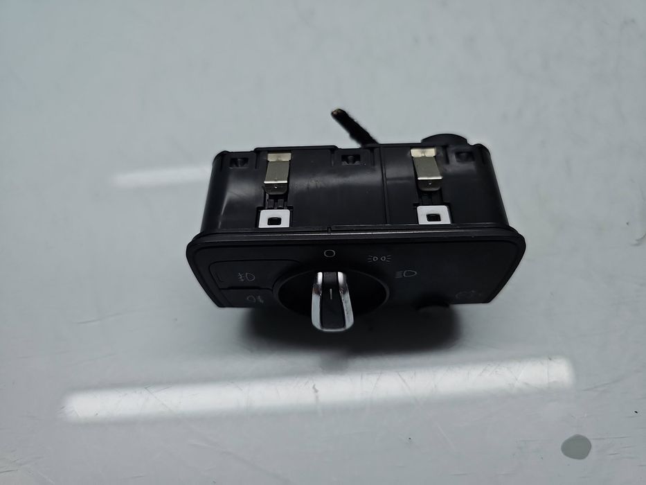Bloc lumini AUDI A3 (8V1) [Fabr 2012-prezent] 8V0941531J