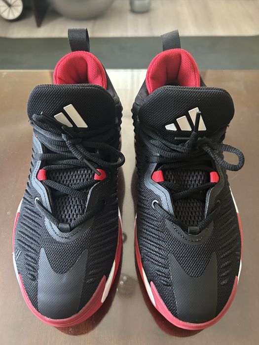 Adidas маратонки за баскетбол , 42