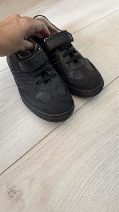 Школьный туфли для мальчиков