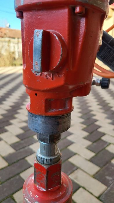 Masina profesionala de carotat Weka