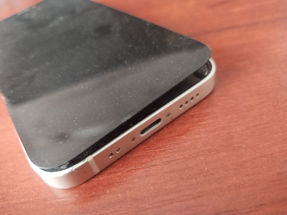 Iphone 11 на запчасти