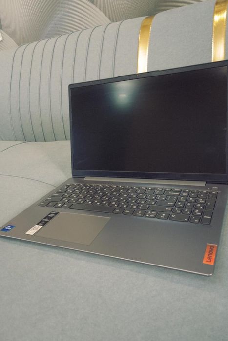 Lenovo IdeaPad Slim 3