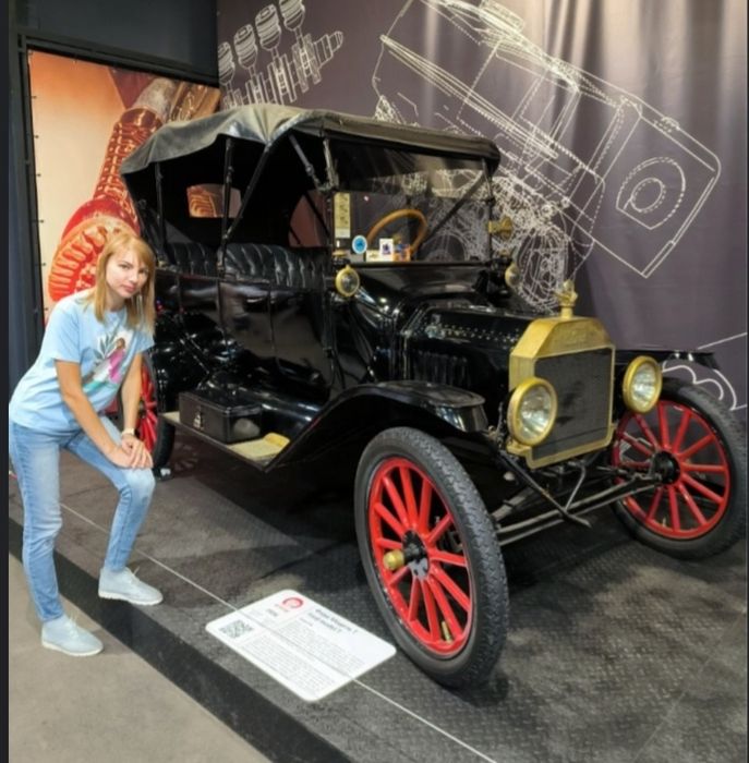 Мерседес бенц первый вариант 1901 года.