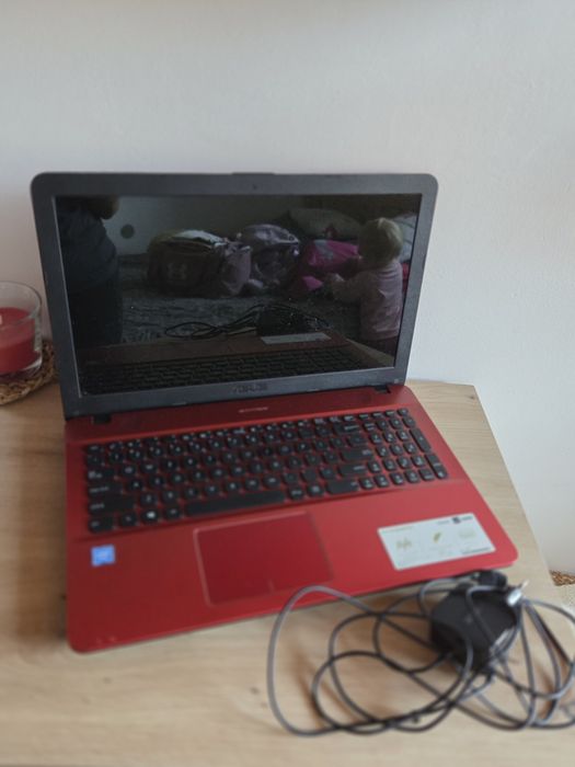 Asus VivoBook Max X541N