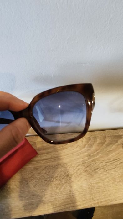 Слънчеви очила Guess