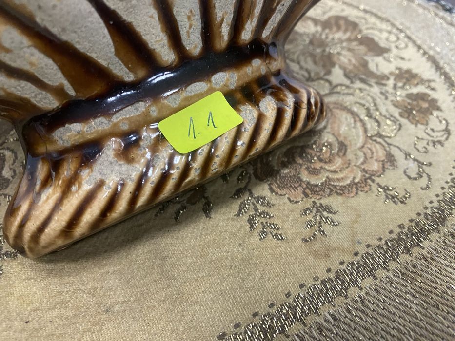 Италия майолика стенна ваза букет цветя керамика 1960