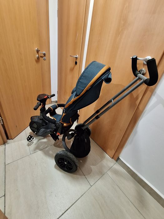 Tricicleta multifunctionala Coccolle Pianti True Blue