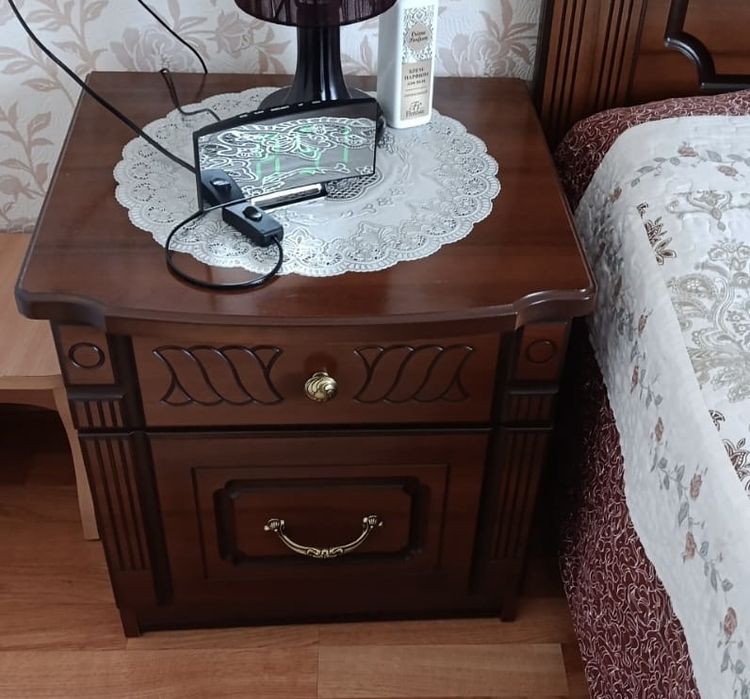 Продам спальный гарнитур