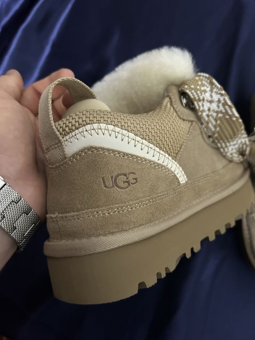 Adidasi UGG Lowmel