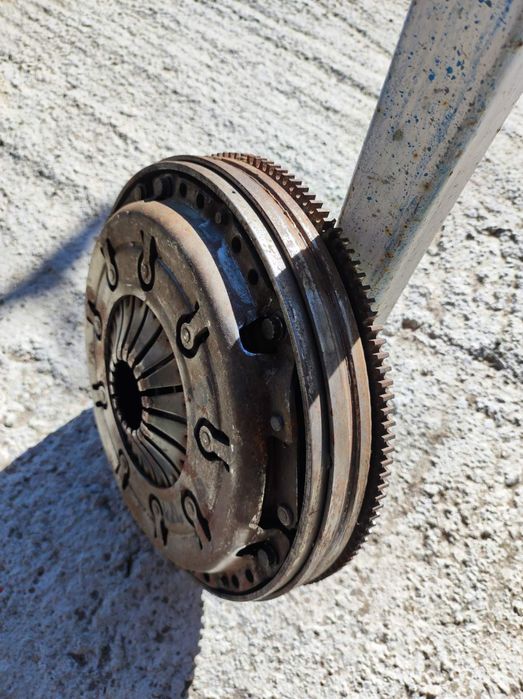 Съединител за пасат шкода Ауди  1.9 ти 131 к.с.