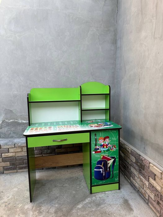 детская парта для учебы