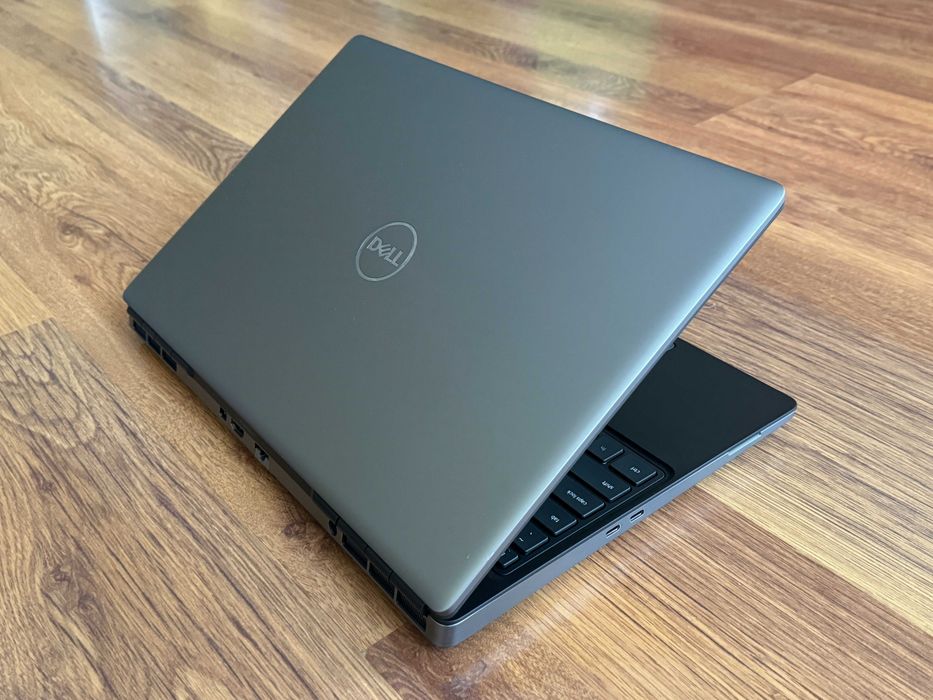 15.6' Full HD Core i9-11950H DELL Precision 7560 32GB DDR4/512GB NVMe/RTX A2000/Бат 6ч